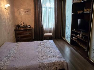 квартира за адресою Велика Васильківська вул. (Червоноармійська), 42