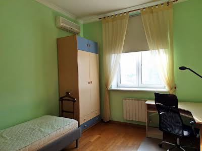 квартира за адресою Вʼячеслава Липинського вул. (Чапаєва), 10