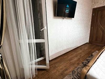 квартира за адресою Борткевича вул., 1