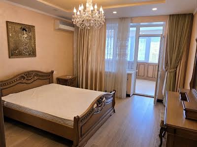 квартира за адресою Лазурна вул., 5 к11