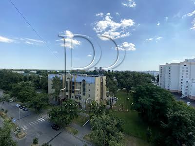 квартира за адресою Київ, Василя Іваниса вул. (Миколи Матеюка), 5