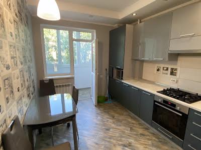квартира за адресою Перспективна вул., 5