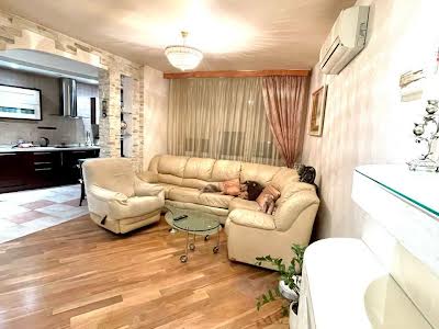 квартира за адресою Митрополита Андрея Шептицького вул. (Анатолія Луначарського), 10