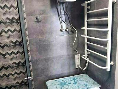 квартира за адресою В'ячеслава Чорновола вул., 25