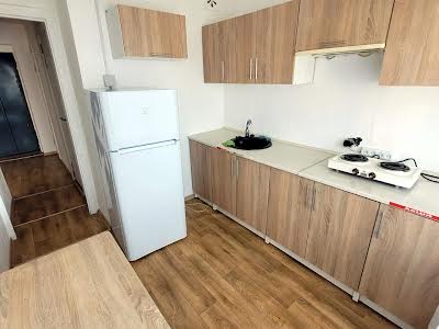 квартира за адресою Березинська вул., 25