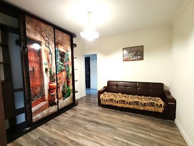 квартира за адресою Ореста Васкула вул., 8