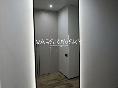 квартира за адресою Олександра Олеся вул., 5