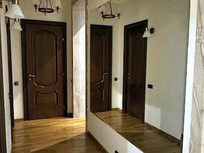 квартира за адресою Панаса Мирного вул., 4