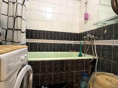 квартира за адресою Набережна вул., 22