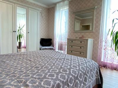 квартира за адресою Центральна вул., 19