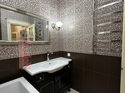 квартира за адресою Віденська вул., 1