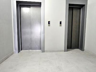 квартира за адресою Митницька вул., 42