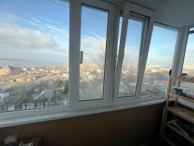 квартира по адресу Металургів ул., 8