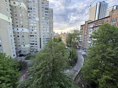 квартира за адресою Володимиро-Либідська вул., 16