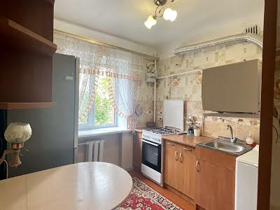 квартира за адресою Введенська вул., 15