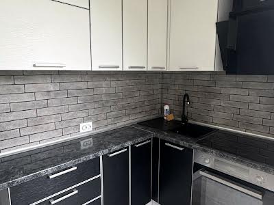 квартира за адресою Шатила вул., 5 к2
