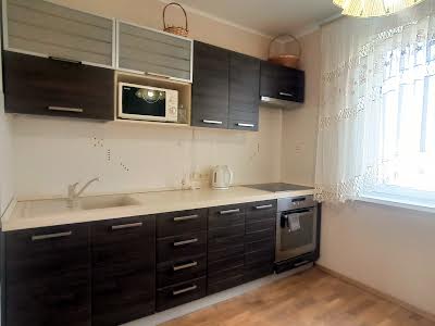 квартира за адресою Оноре де Бальзака вул., 84-А
