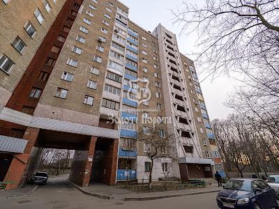 квартира за адресою Заболотного академіка вул., 118