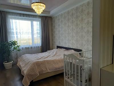 квартира по адресу Крупської ул., 1