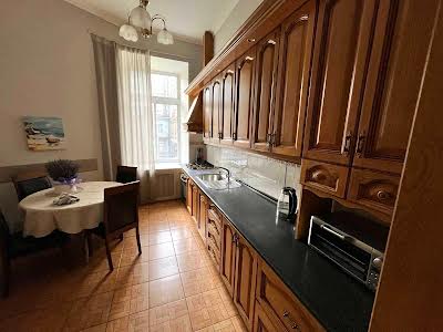квартира по адресу Михайловская ул., 24в