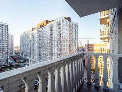 квартира за адресою Михайла Максимовича вул. (Онуфрія Трутенка), 28-Б