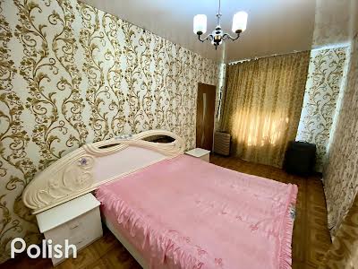 квартира за адресою Бажова вул., 8