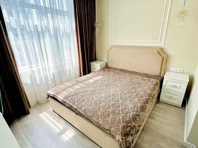 квартира за адресою Юнацька вул., 10