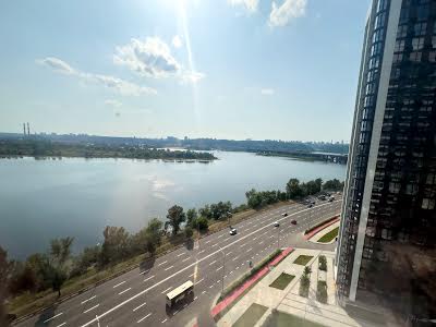 квартира по адресу Днепровская набережная ул., 15-Є