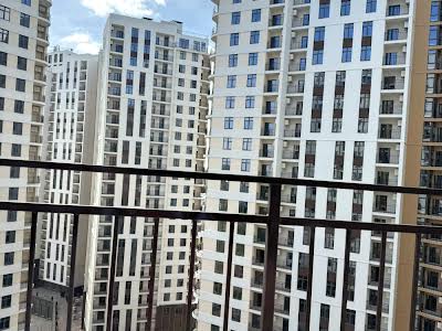 квартира за адресою Краснова вул., 3/3