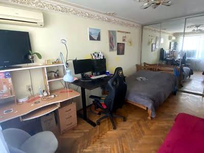 квартира по адресу Березняковская ул., 38