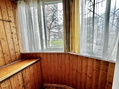 квартира за адресою Євгена Чикаленка вул., 50/1