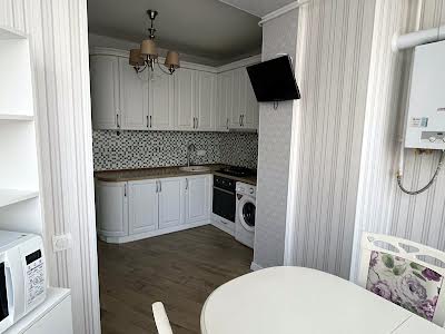 квартира за адресою Академіка Амосова вул., 63