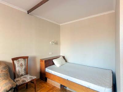 квартира за адресою Авіаконструктора Антонова вул., 7