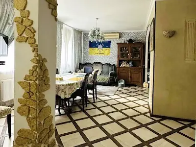 дом по адресу нова, 111