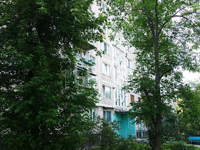 квартира за адресою Космонавта Поповича вул. (Космонавта Волкова), 4