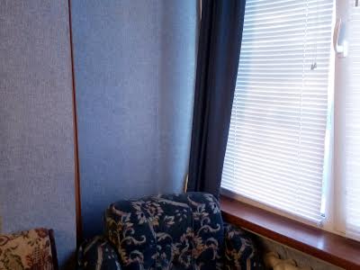 квартира за адресою Героїв полку 