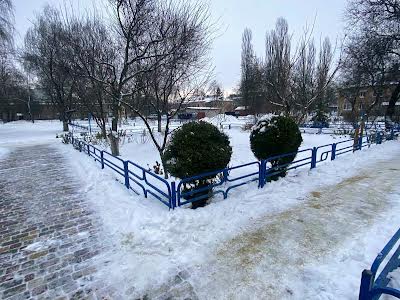 квартира за адресою Героїв УПА вул., 15Б