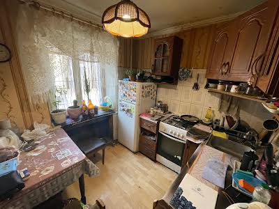 квартира за адресою Волинська вул., 6