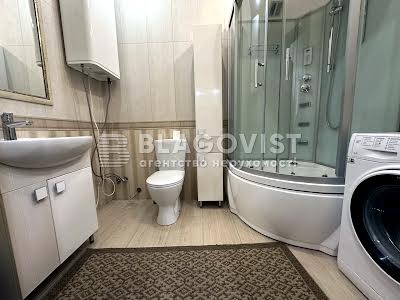 квартира за адресою Дніпровська набережна вул., 1