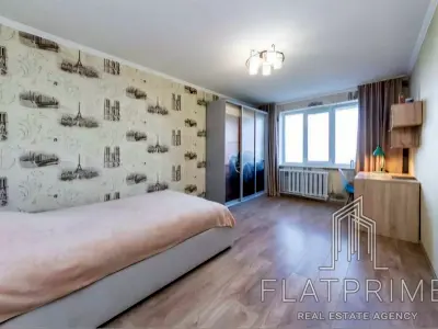 квартира за адресою Пантелеймона Куліша пл., 19