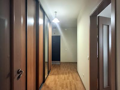 квартира по адресу Олены Пчилки ул., 2