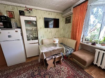 квартира за адресою Жоліо Кюрі вул., 34