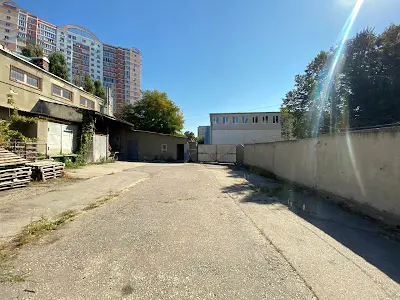комерційна за адресою Мирослава Мисли вул. (Цілиноградська), 36а