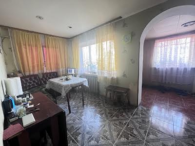 будинок за адресою Полтавська вул., 75