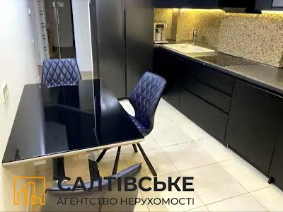 квартира за адресою Гвардейцев Широнинцев, 70