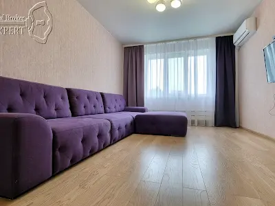 квартира за адресою Академіка Корольова просп., 14