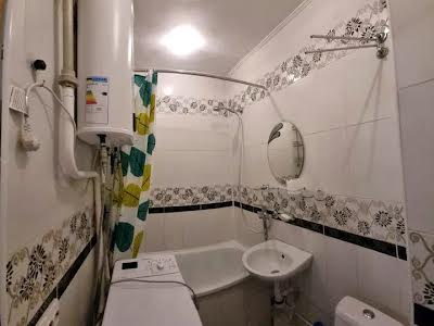 квартира за адресою Братства Тарасівців вул. (Декабристів), 5