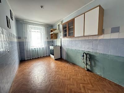 квартира за адресою Скорини, 38