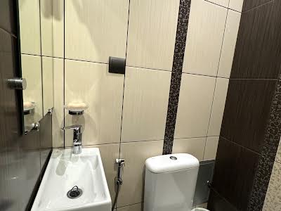 квартира за адресою Володимира Вернадського вул., 6