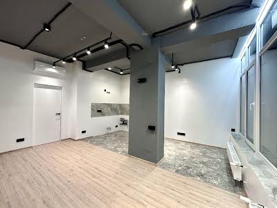 квартира за адресою Сегедська вул., 13а